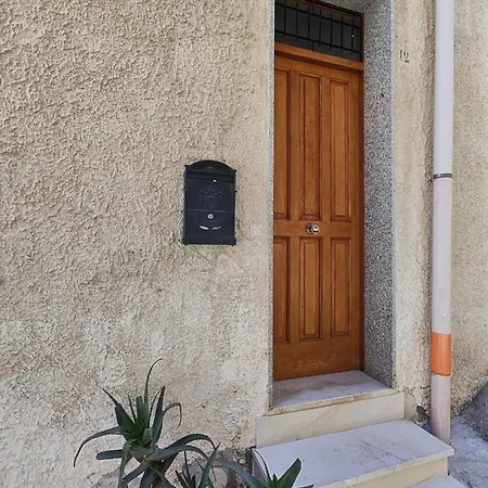 Casa Isola Sul Mare * Castellammare del Golfo