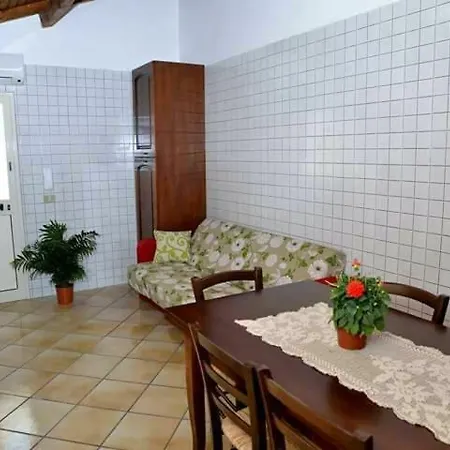 Holiday home Casa Isola Sul Mare *